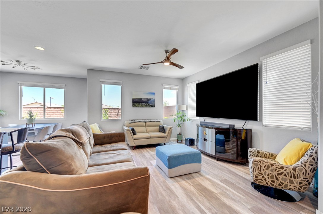 10840 Woods Hole Bay Street Las Vegas NV 89179