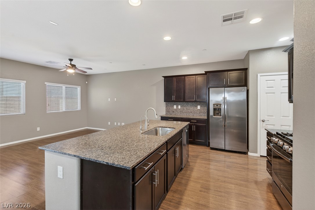 1146 Jesse Harbor Avenue Henderson NV 89014