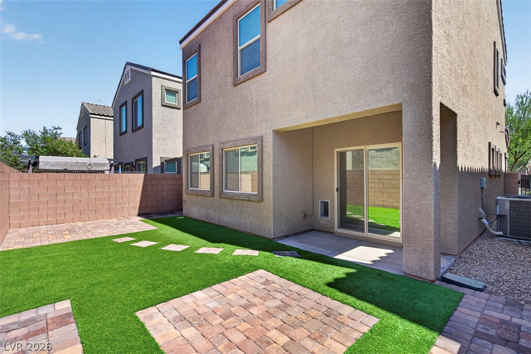 1146 Jesse Harbor Avenue Henderson NV 89014