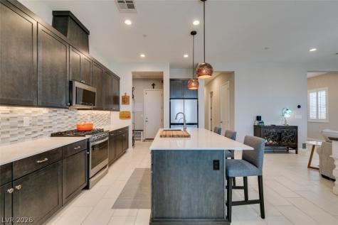 9028 Skye Treeline Street Las Vegas NV 89166