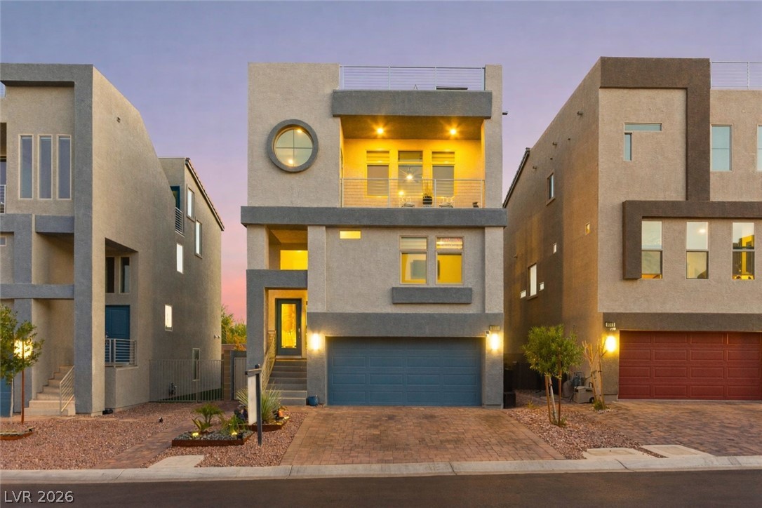 8011 Haywood Estate Avenue Las Vegas NV 89113