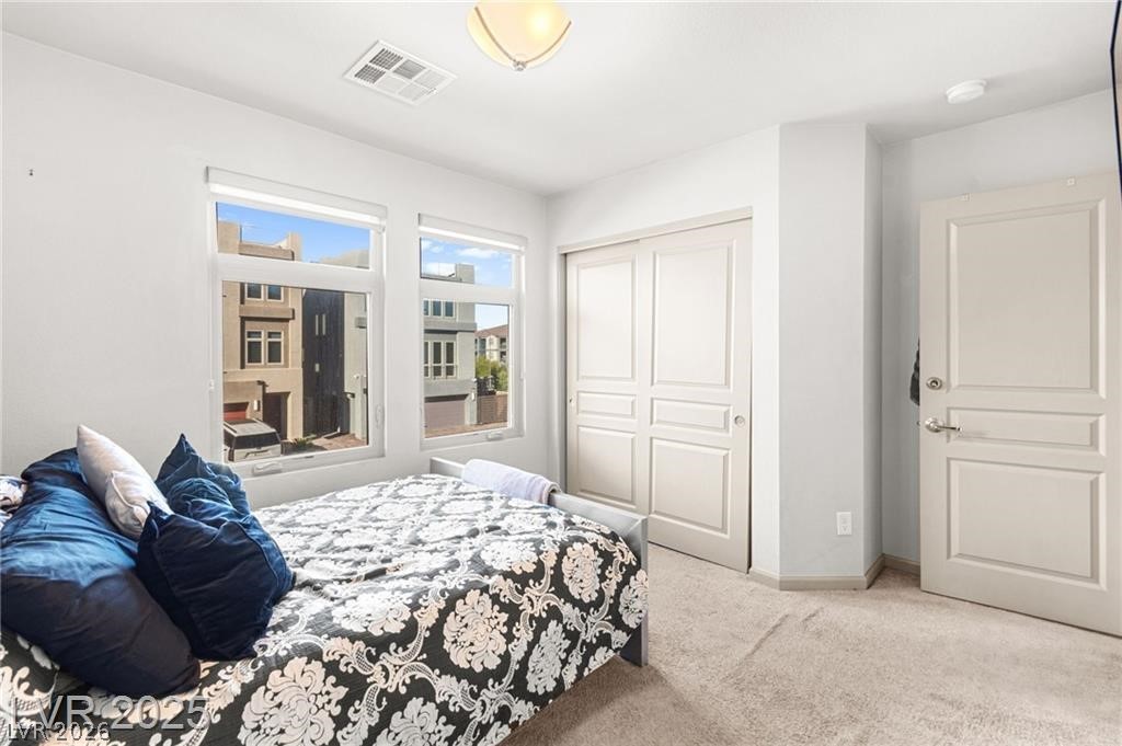 8011 Haywood Estate Avenue Las Vegas NV 89113
