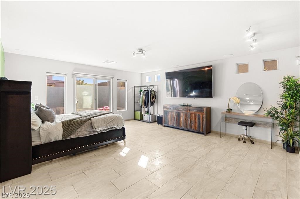 8011 Haywood Estate Avenue Las Vegas NV 89113