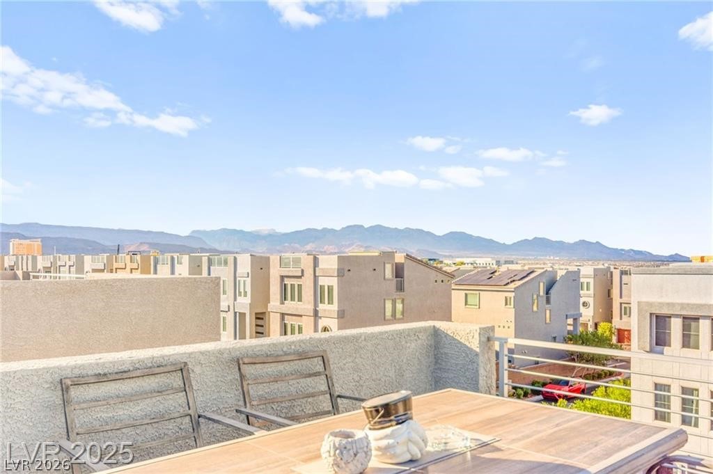 8011 Haywood Estate Avenue Las Vegas NV 89113
