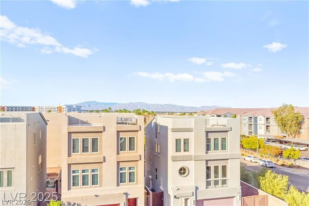 8011 Haywood Estate Avenue Las Vegas NV 89113