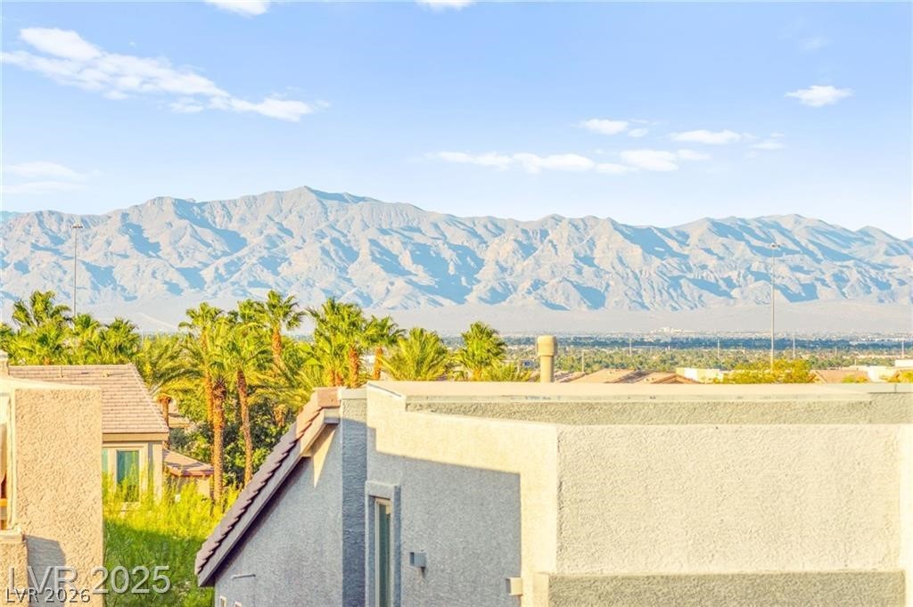 8011 Haywood Estate Avenue Las Vegas NV 89113