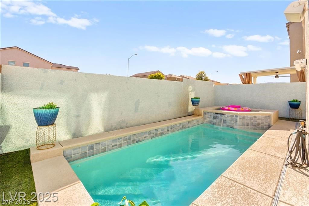 8011 Haywood Estate Avenue Las Vegas NV 89113