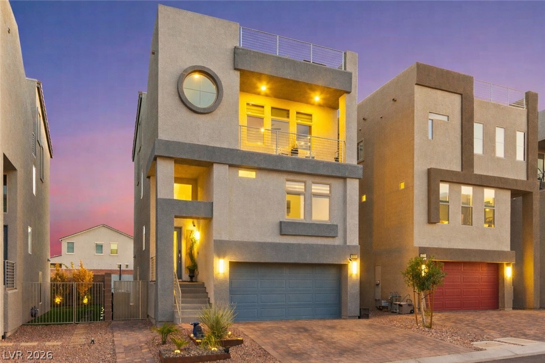 8011 Haywood Estate Avenue Las Vegas NV 89113