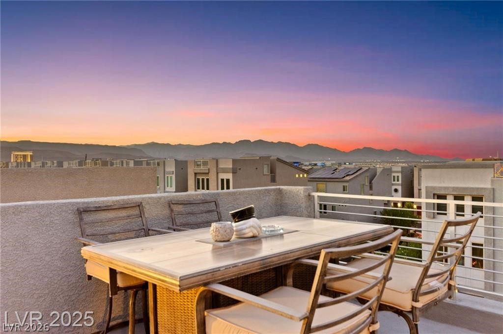 8011 Haywood Estate Avenue Las Vegas NV 89113