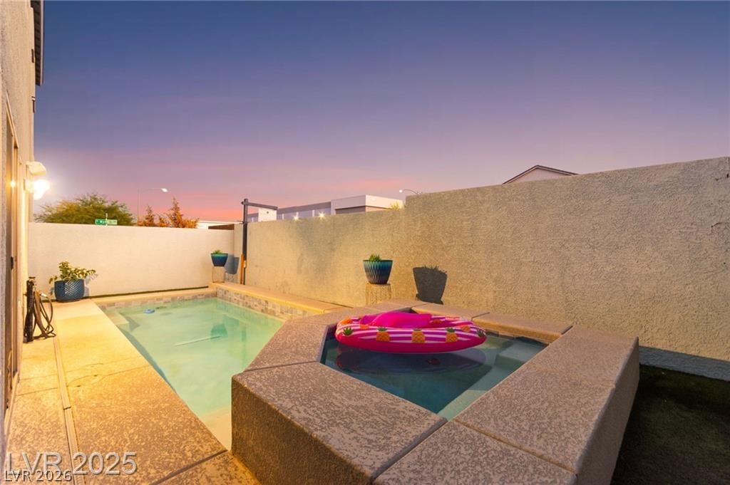 8011 Haywood Estate Avenue Las Vegas NV 89113