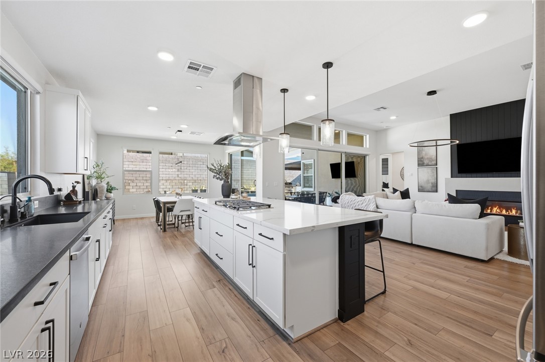 10253 Barnett Hill Court Las Vegas NV 89166