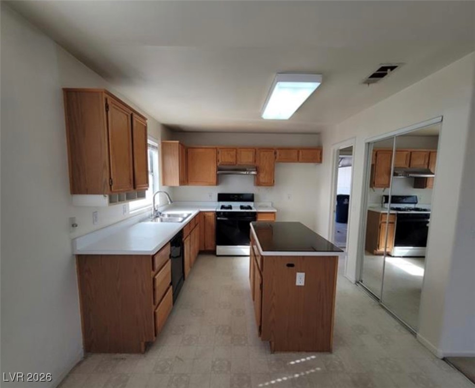5402 Night Swim Lane Las Vegas NV 89113