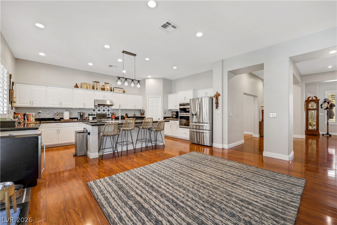 7135 Comanche Canyon Avenue Las Vegas NV 89113