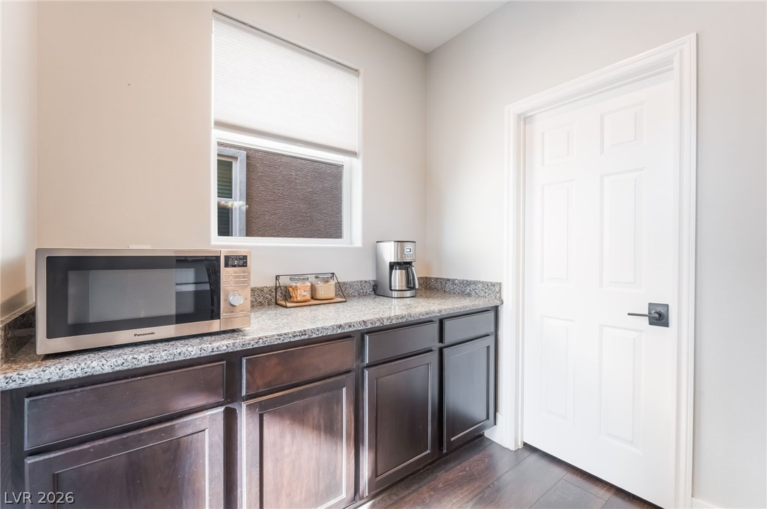 7105 Bluebird Wing Street North Las Vegas NV 89084
