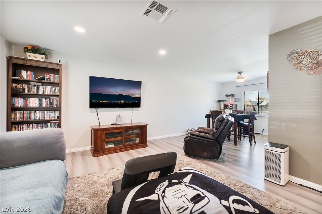 1855 Twin Oaks Avenue Las Vegas NV 89156