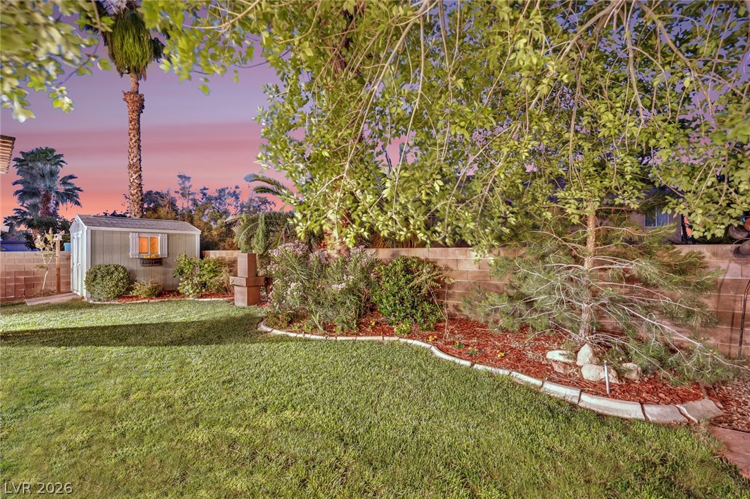 1437 Blazing Sand Street Las Vegas NV 89110