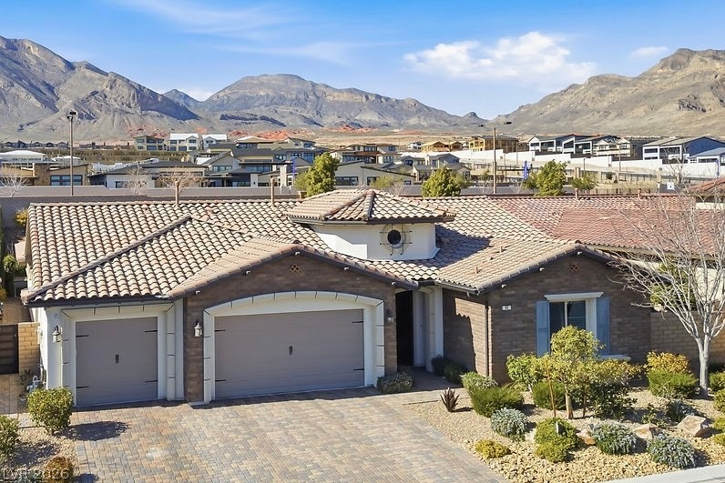 93 Cantabria Coast Street Las Vegas NV 89138
