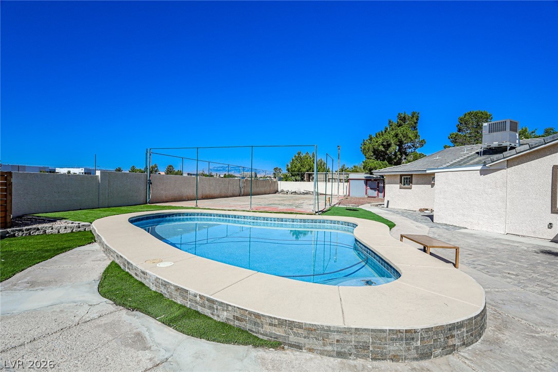 6070 Mann Street Las Vegas NV 89118
