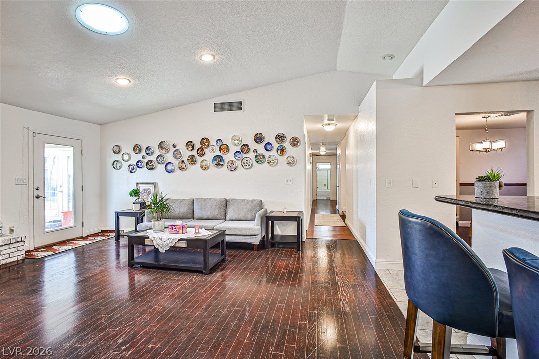 6070 Mann Street Las Vegas NV 89118