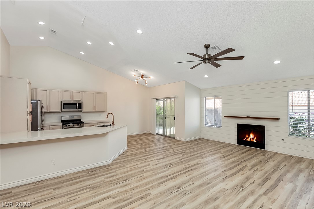 2738 Briarcliff Avenue Henderson NV 89074