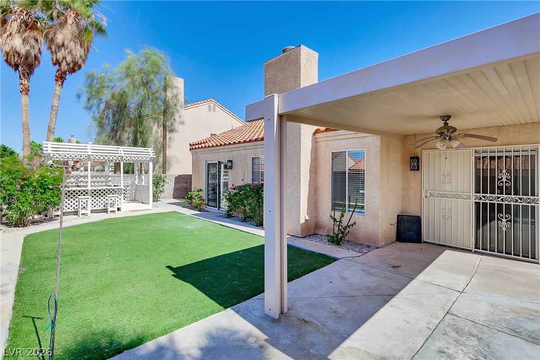 2738 Briarcliff Avenue Henderson NV 89074