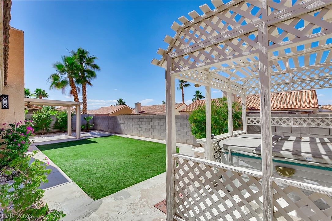 2738 Briarcliff Avenue Henderson NV 89074