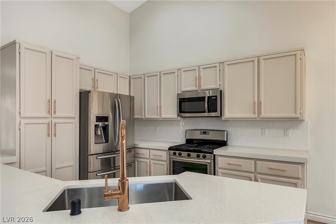 2738 Briarcliff Avenue Henderson NV 89074