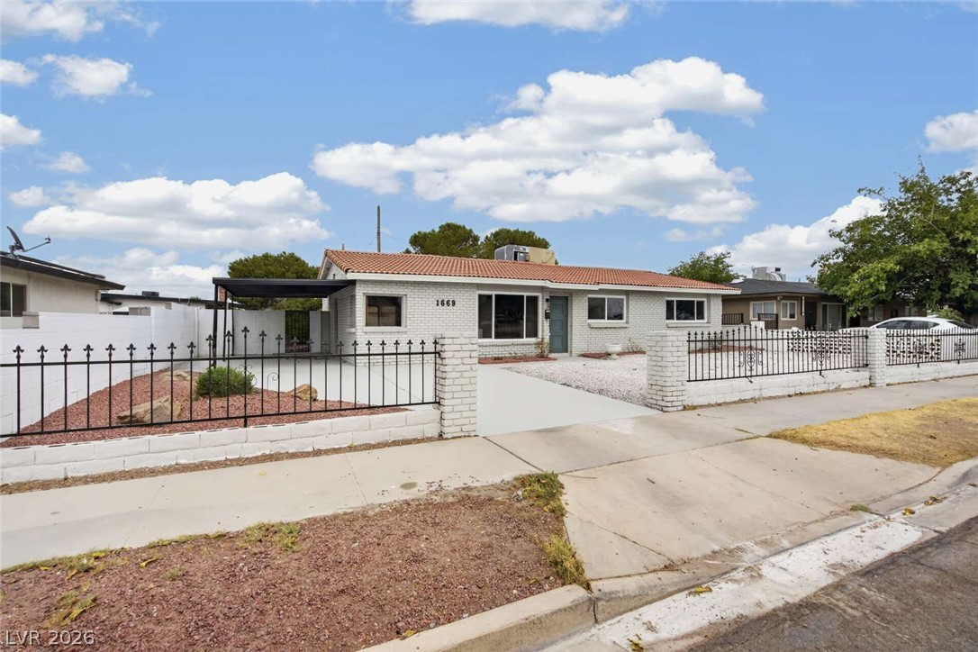 1669 North G Street Las Vegas NV 89106