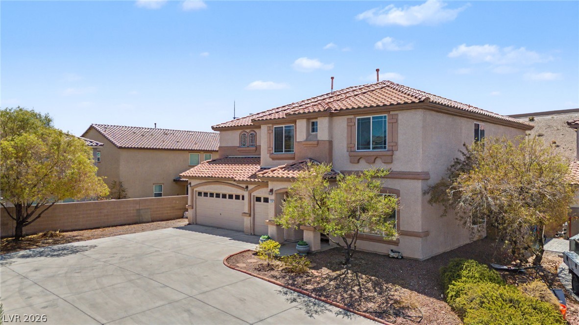 728 Blue Crystal Creek Road Henderson NV 89002