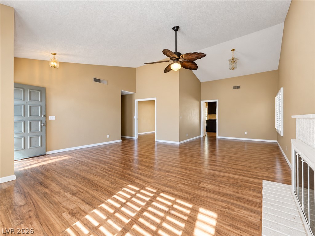6672 Peachtree Lane Las Vegas NV 89103