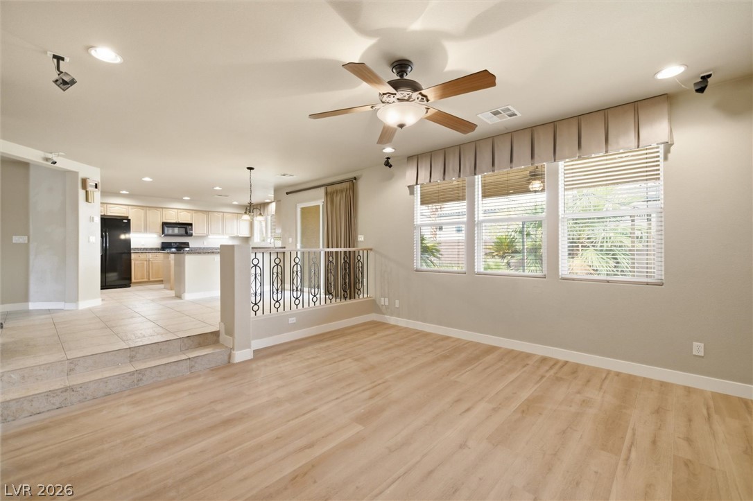 28 Glaring Court Henderson NV 89002