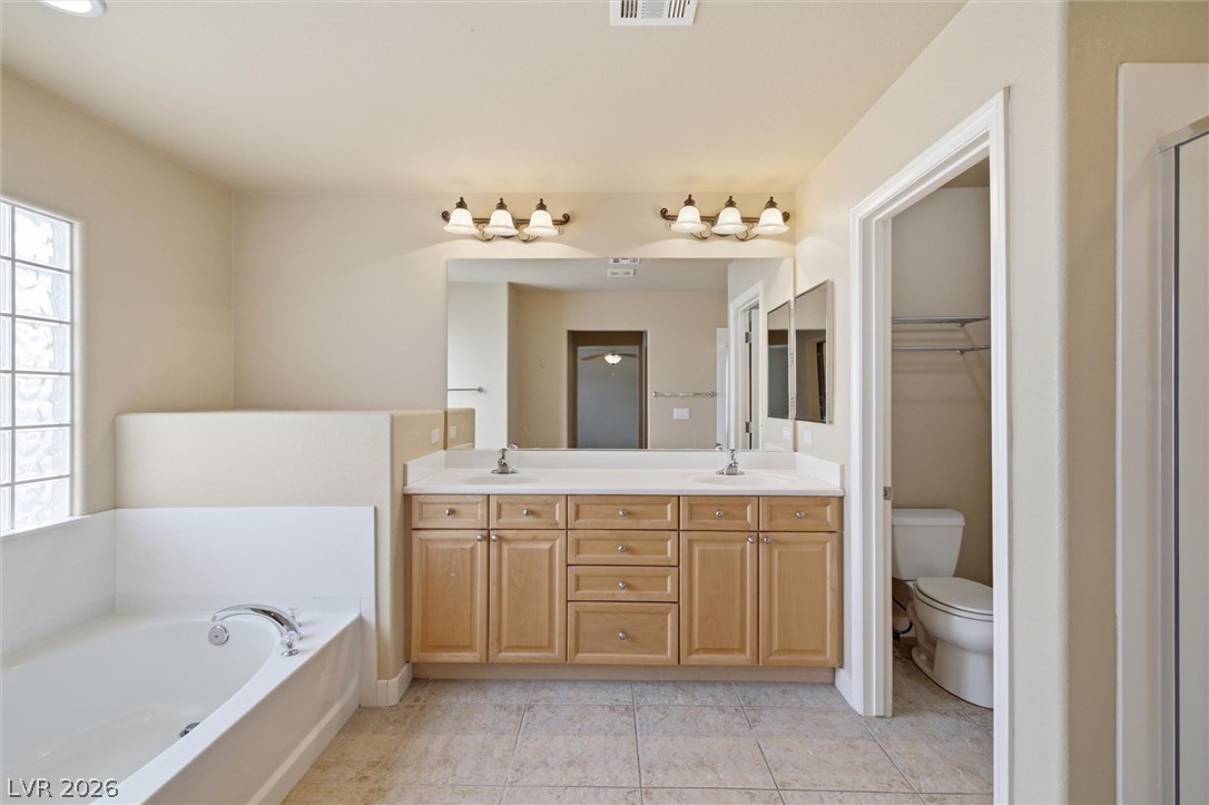 28 Glaring Court Henderson NV 89002