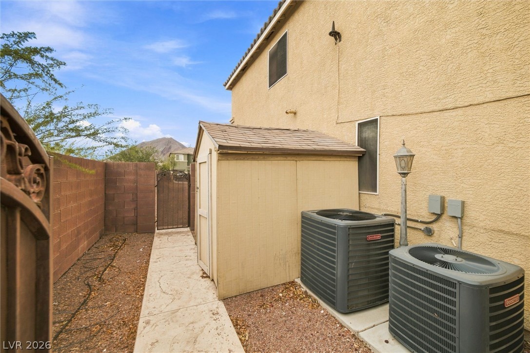 28 Glaring Court Henderson NV 89002
