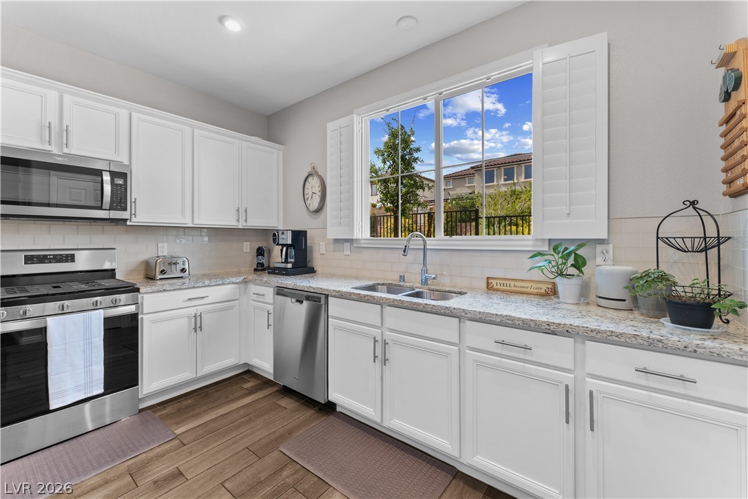 8047 Mercury Skye Street Las Vegas NV 89166