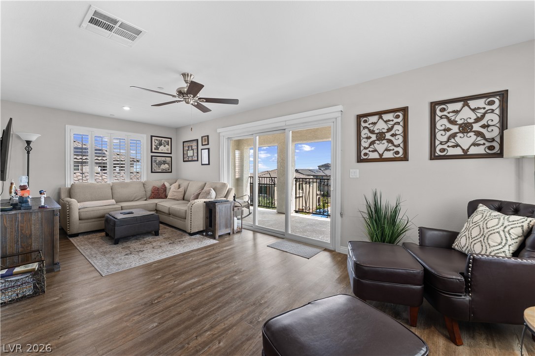 8047 Mercury Skye Street Las Vegas NV 89166