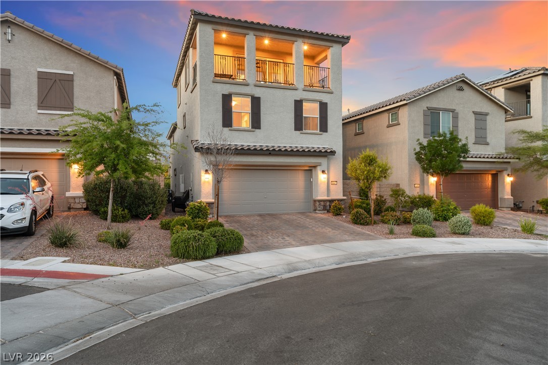 8047 Mercury Skye Street Las Vegas NV 89166