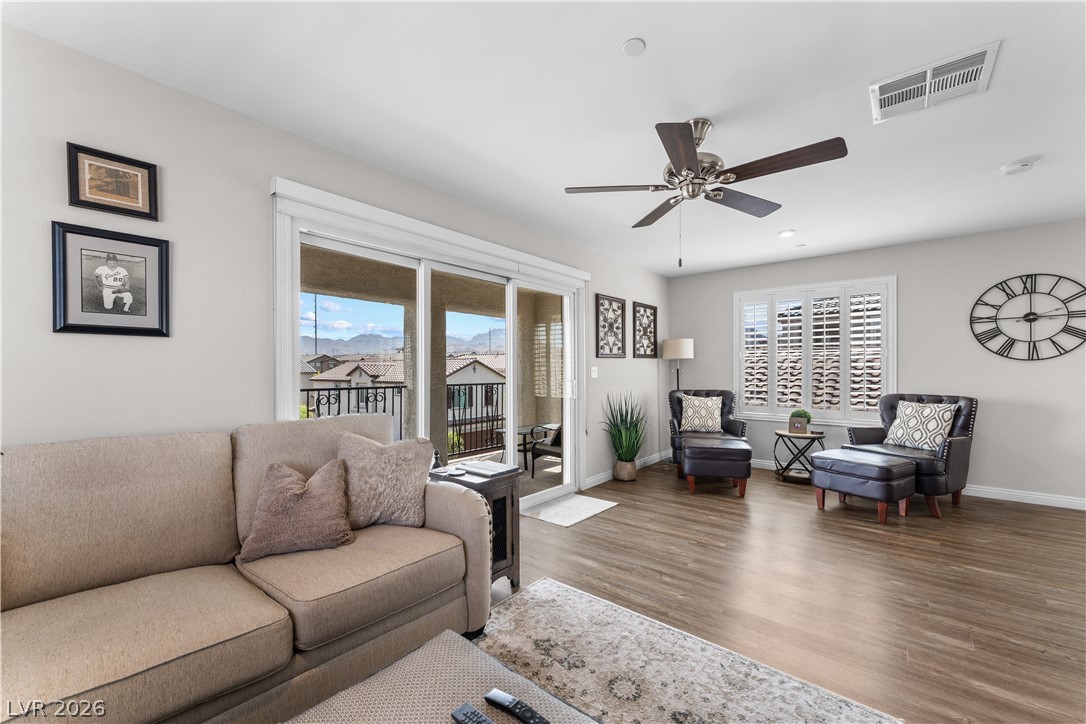 8047 Mercury Skye Street Las Vegas NV 89166
