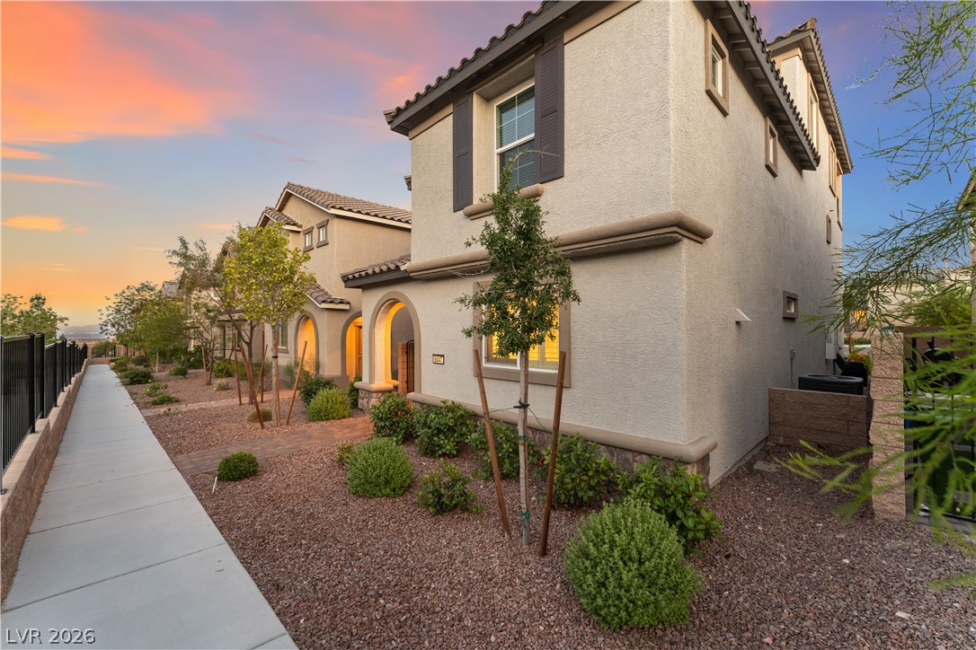 8047 Mercury Skye Street Las Vegas NV 89166
