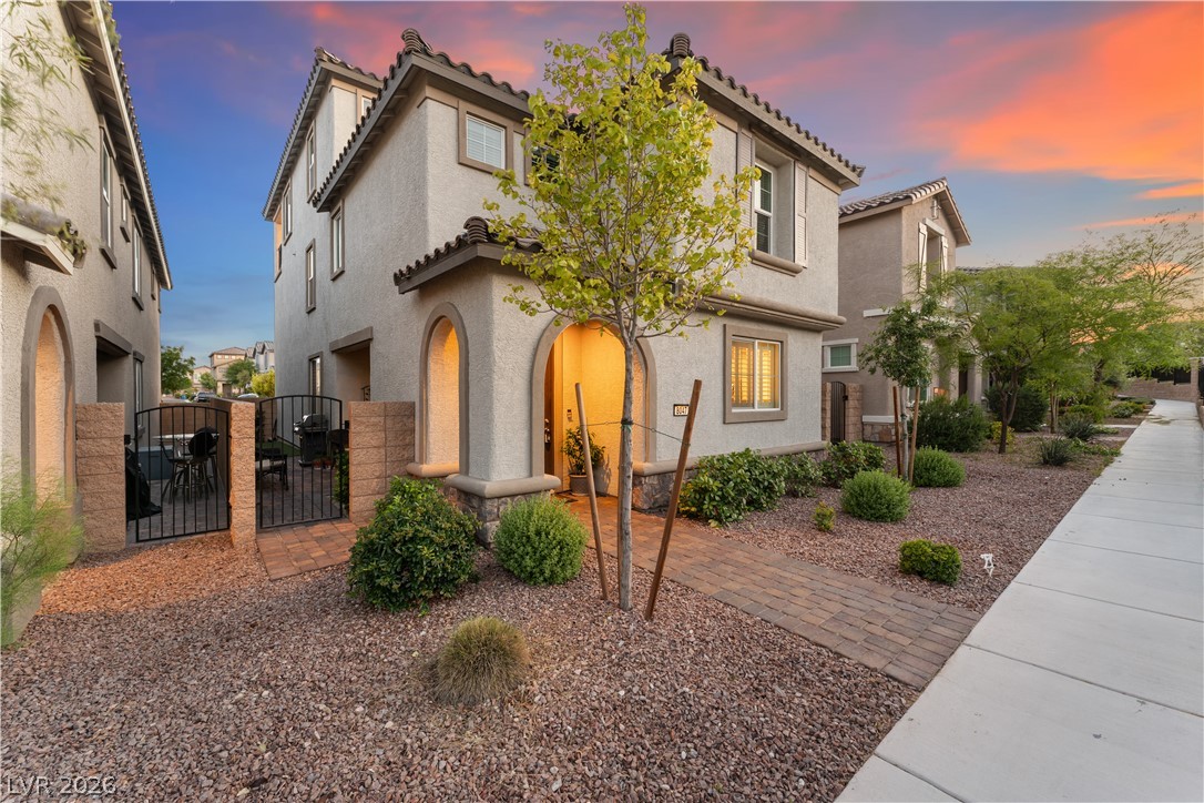 8047 Mercury Skye Street Las Vegas NV 89166