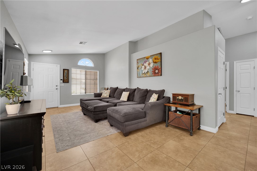 7133 Old Village Avenue Las Vegas NV 89129