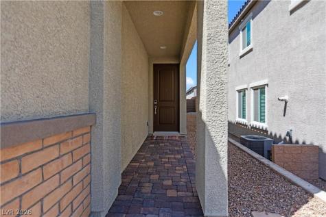 10590 Dryades Avenue Las Vegas NV 89166