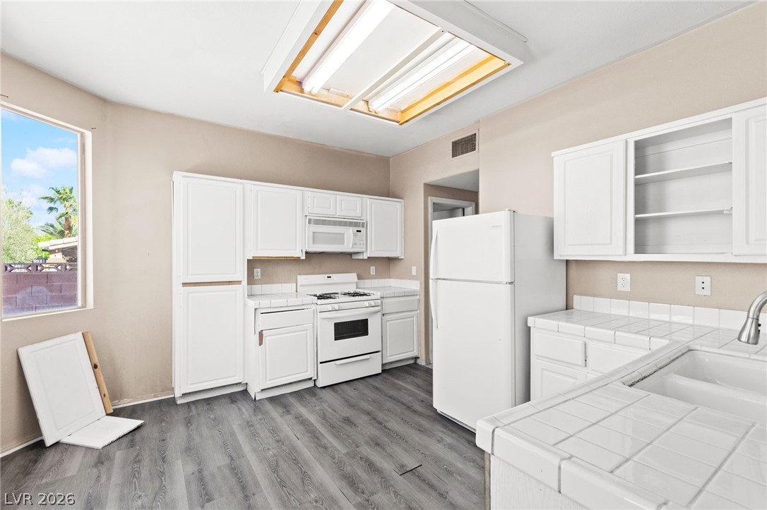 8124 Kokoma Drive Las Vegas NV 89128