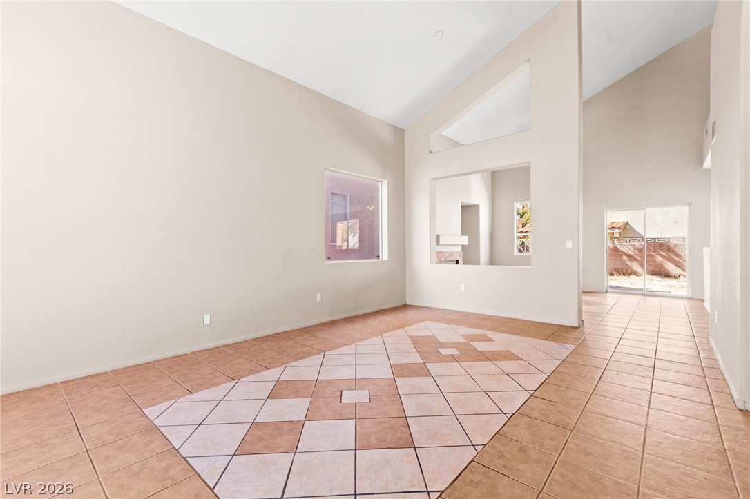 8124 Kokoma Drive Las Vegas NV 89128