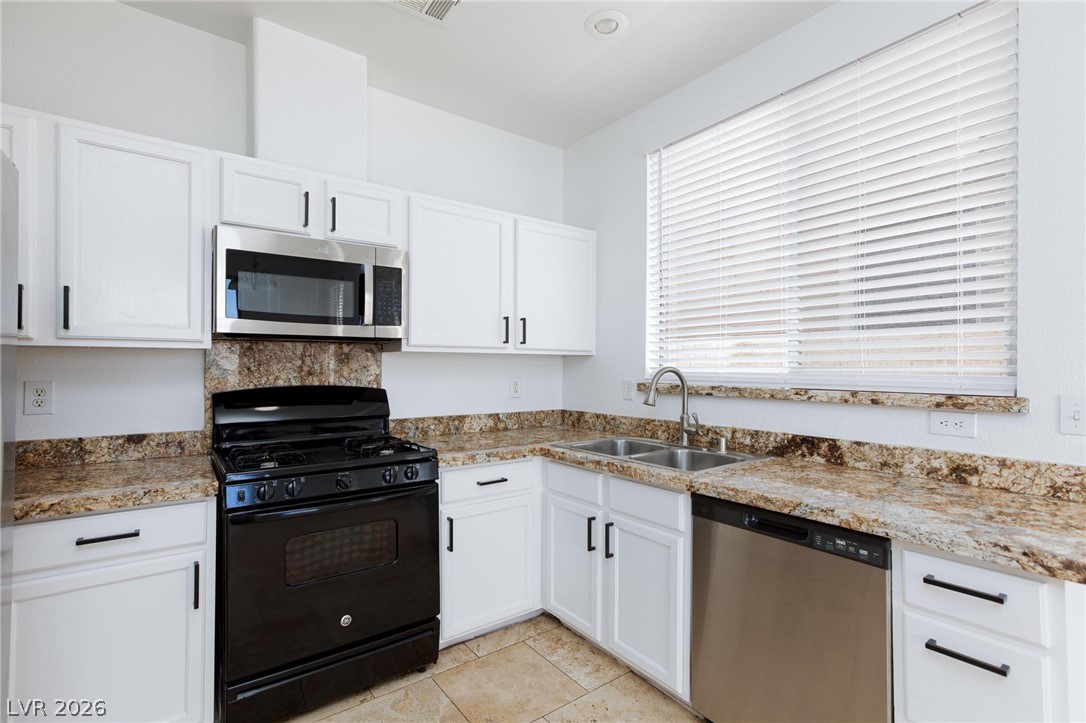 1835 Poetic Valley Circle Henderson NV 89012