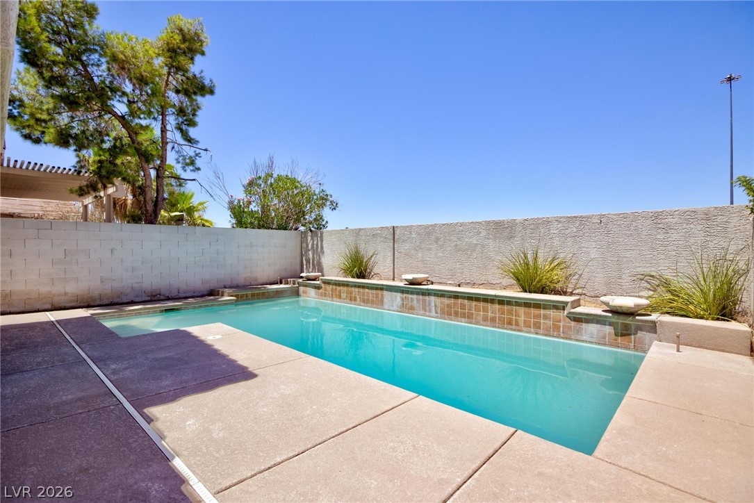 1835 Poetic Valley Circle Henderson NV 89012