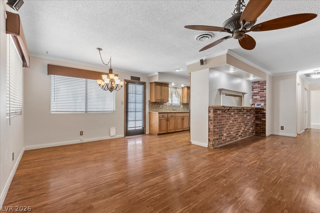 5305 Westleigh Avenue Las Vegas NV 89146