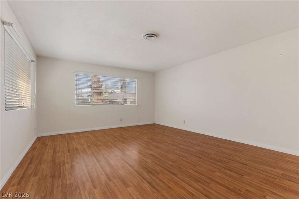 5305 Westleigh Avenue Las Vegas NV 89146