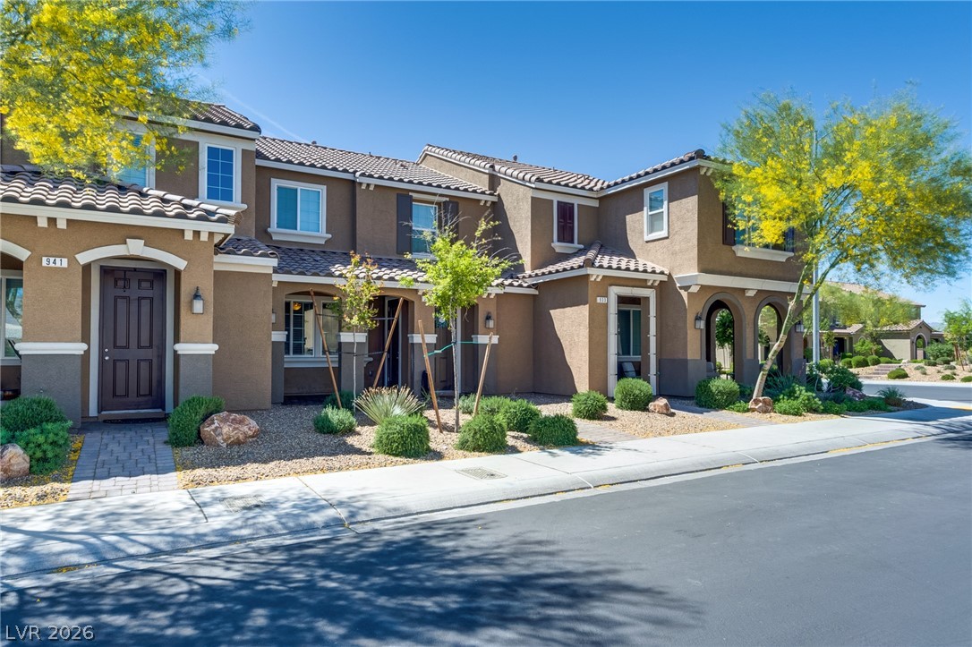 937 Mineral Wells Avenue North Las Vegas NV 89086
