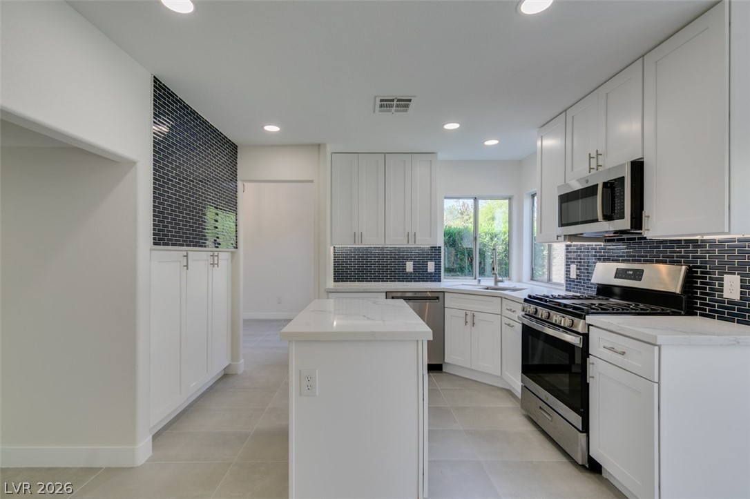 8324 Hollow Wharf Drive Las Vegas NV 89128