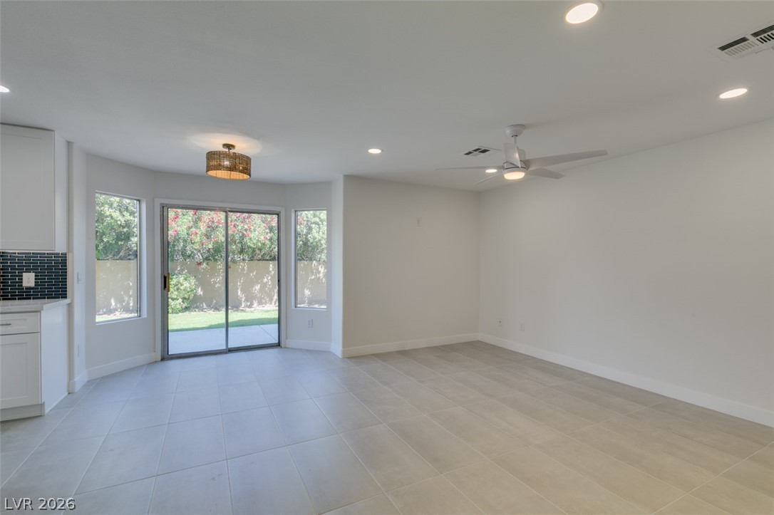 8324 Hollow Wharf Drive Las Vegas NV 89128